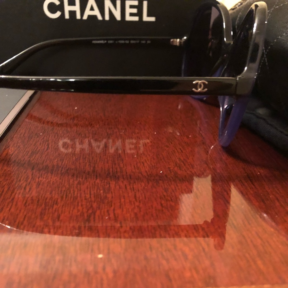 NEW, AUTHENTIC CHANEL 5351 Sunglasses - Picture 5 of 8